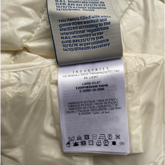 MONCLER FOR VANITY FAIR 2019 BEVERLY HILLS NEW ESTABLISHMENT SUMMIT - Picture 4 of 15